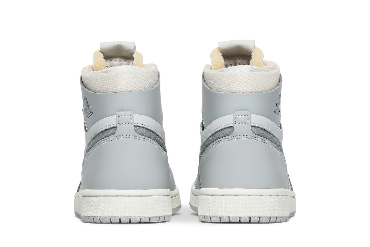 Retro 1 Zoom Comfort Sneakers — London — DH4268-001