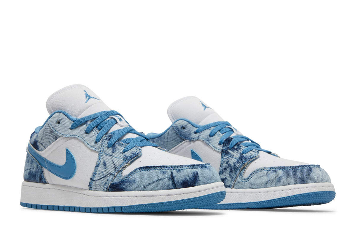 Retro 1 Low GS Sneakers — Washed Denim — DM8947-100