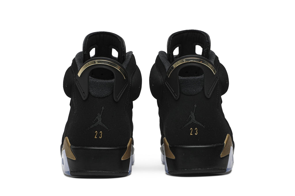 Retro 6 Sneakers — Defining Moments — CT4954-007