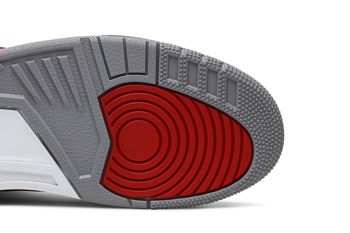 Retro 3 SE Sneakers — Unite — CK5692-600