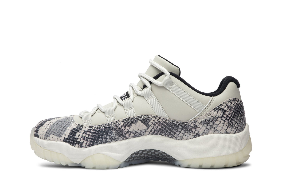 Retro 11 Low Sneakers — Light Bone Snakeskin — CD6846-002
