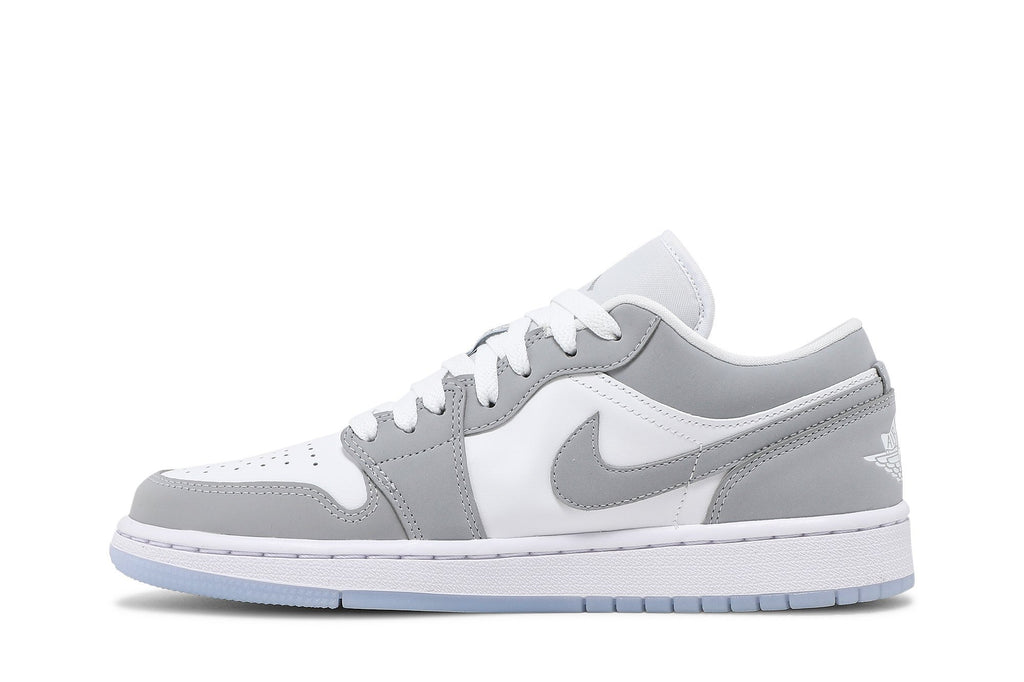 Retro 1 Low Sneakers — White Wolf Grey — DC0774-105