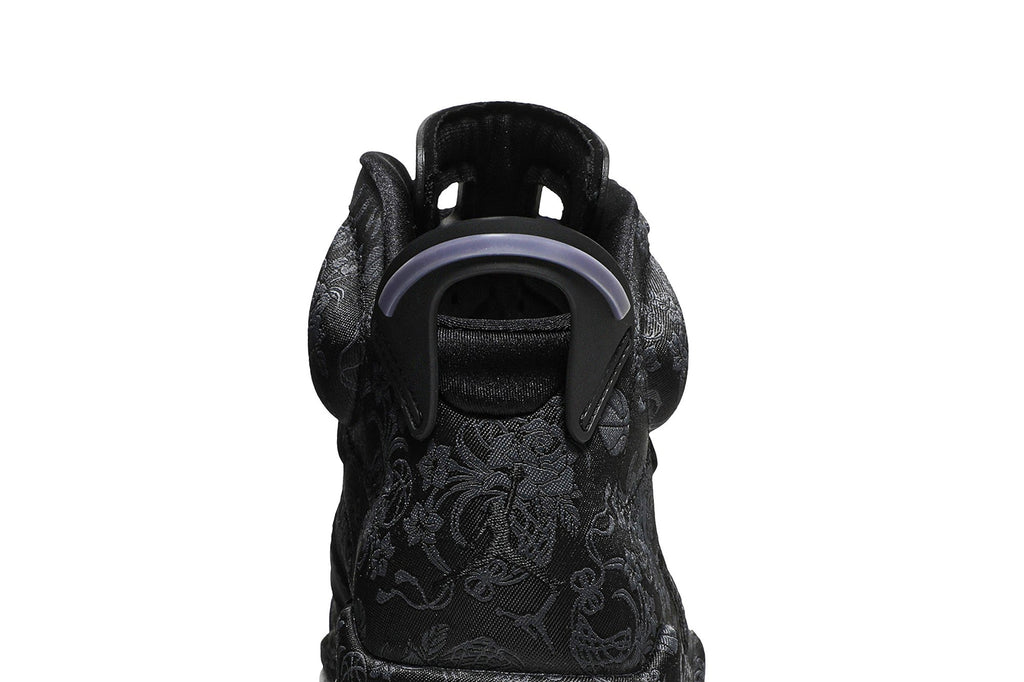 Retro 6 Sneakers — Singles Day — DB9818-001