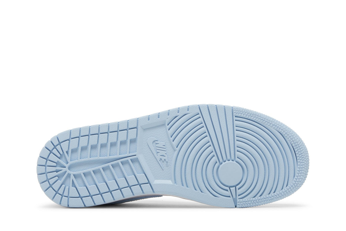Retro 1 Low Sneakers — Ice Blue — DC0774-141