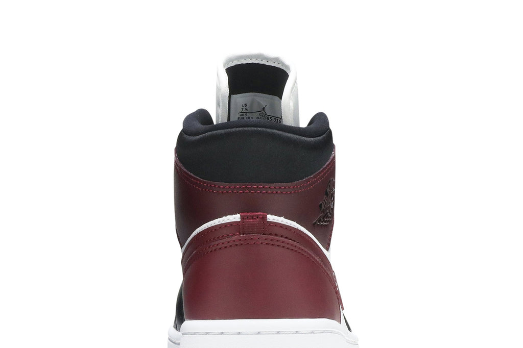 Retro 1 Mid SE Sneakers — Gold Pendants — CZ4385-016