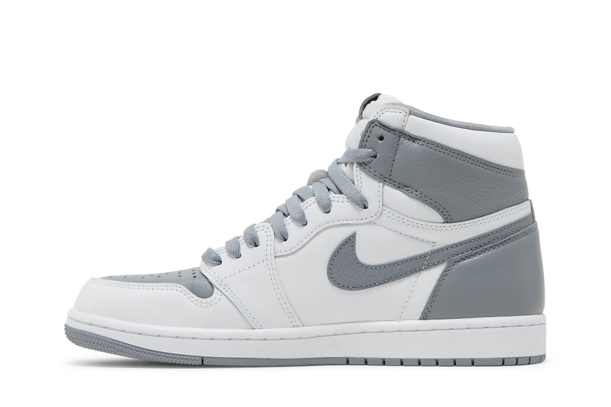 Retro 1 High OG Sneakers — Stealth — 555088-037