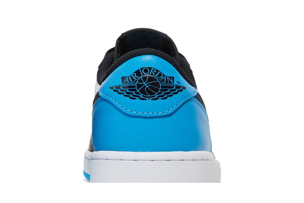 Retro 1 Low OG Sneakers — UNC — CZ0790-104
