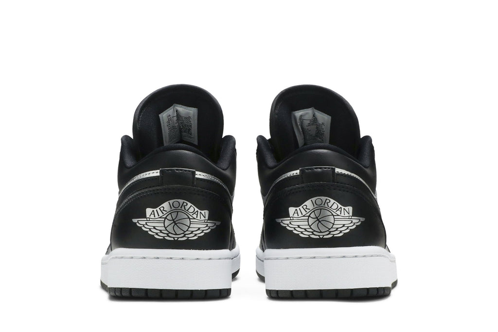 Retro 1 Low SE Sneakers — Silver Toe — DA5551-001
