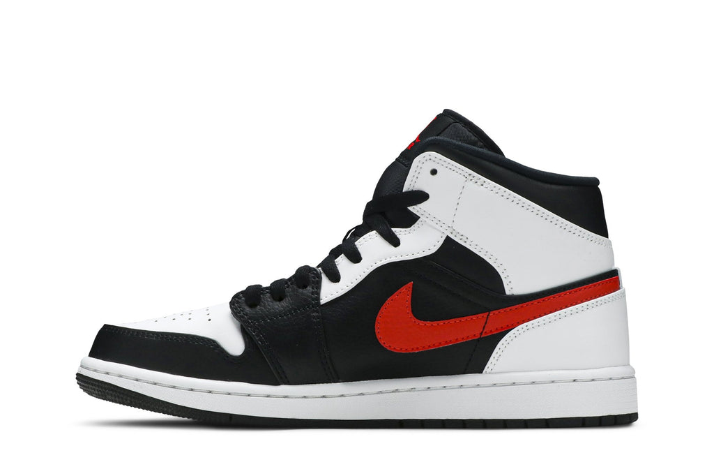 Retro 1 Mid Sneakers — Chile Red — 554724-075