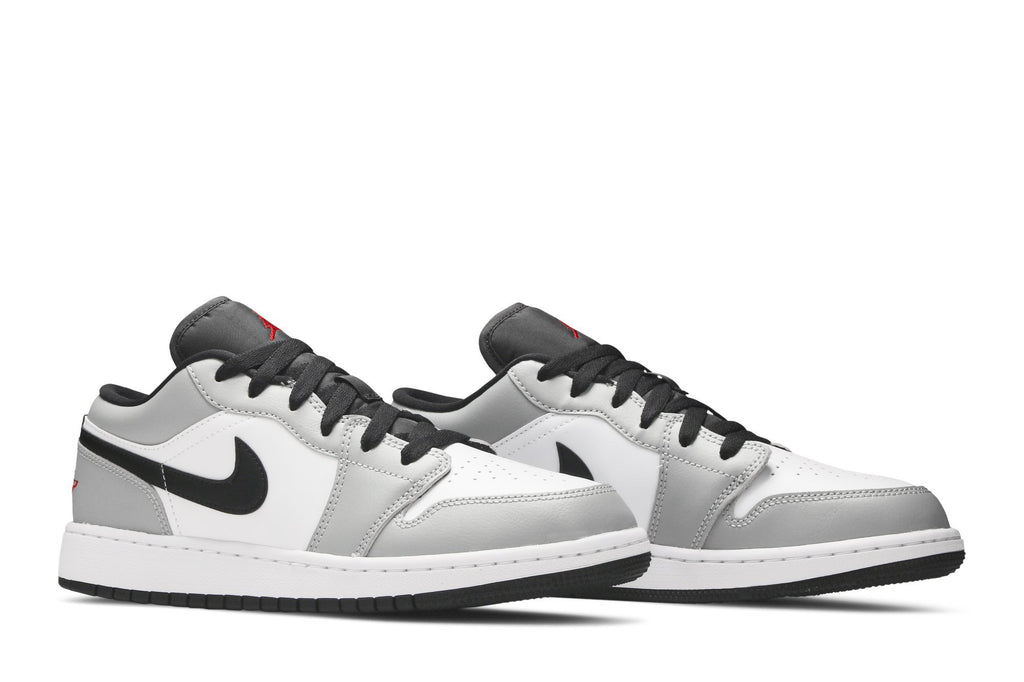 Retro 1 Low GS Sneakers — Light Smoke Grey — 553560-030