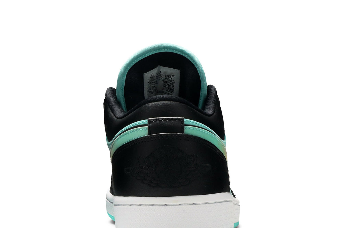 Retro 1 Low SE Sneakers — Tropical Twist — CK3022-301