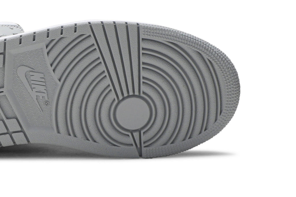 Retro 1 Mid Sneakers — Smoke Grey — 554724-092