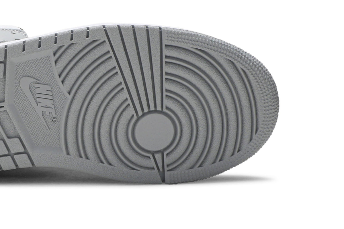 Retro 1 Mid Sneakers — Smoke Grey — 554724-092