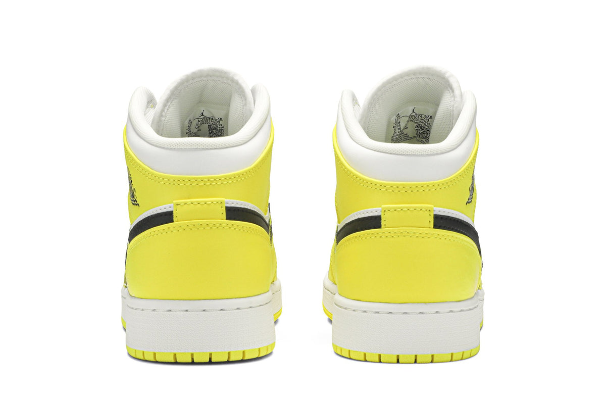 Retro 1 Mid SE GS Sneakers — Rose Patch – Dynamic Yellow — AV5174-700