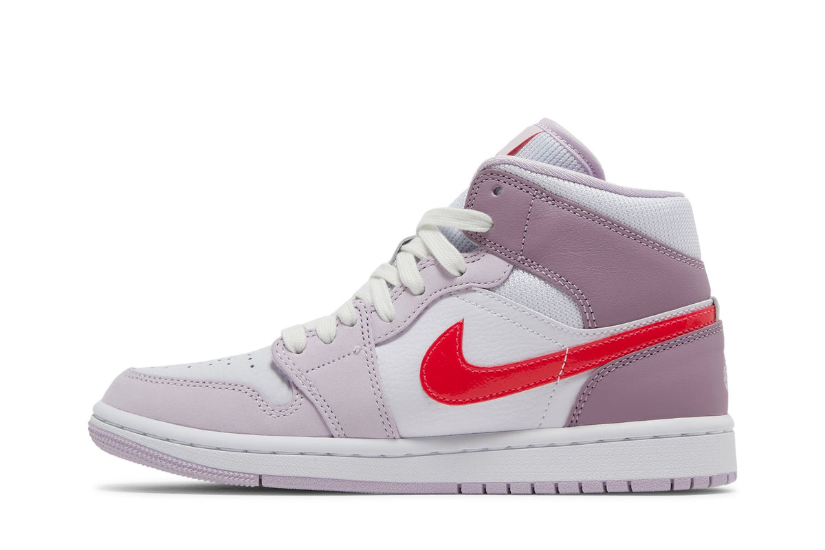 Retro 1 Mid Sneakers — Valentine — DR0174-500