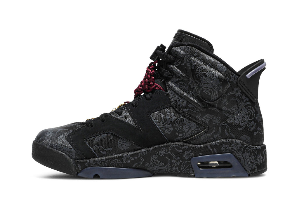 Retro 6 Sneakers — Singles Day — DB9818-001
