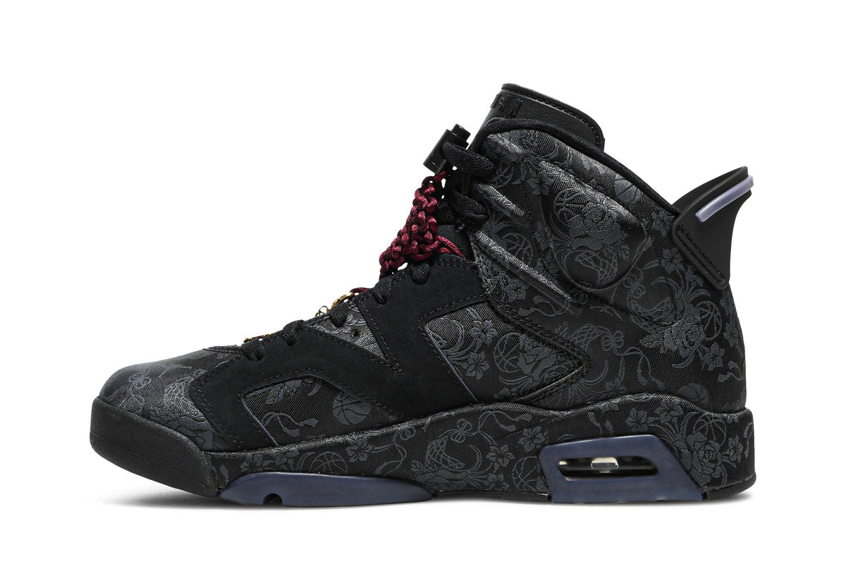 Retro 6 Sneakers — Singles Day — DB9818-001
