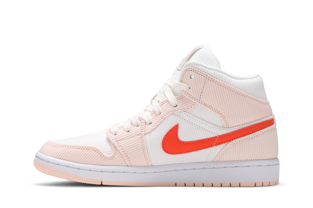 Retro 1 Mid SE Sneakers — Corduroy — DA8009-108