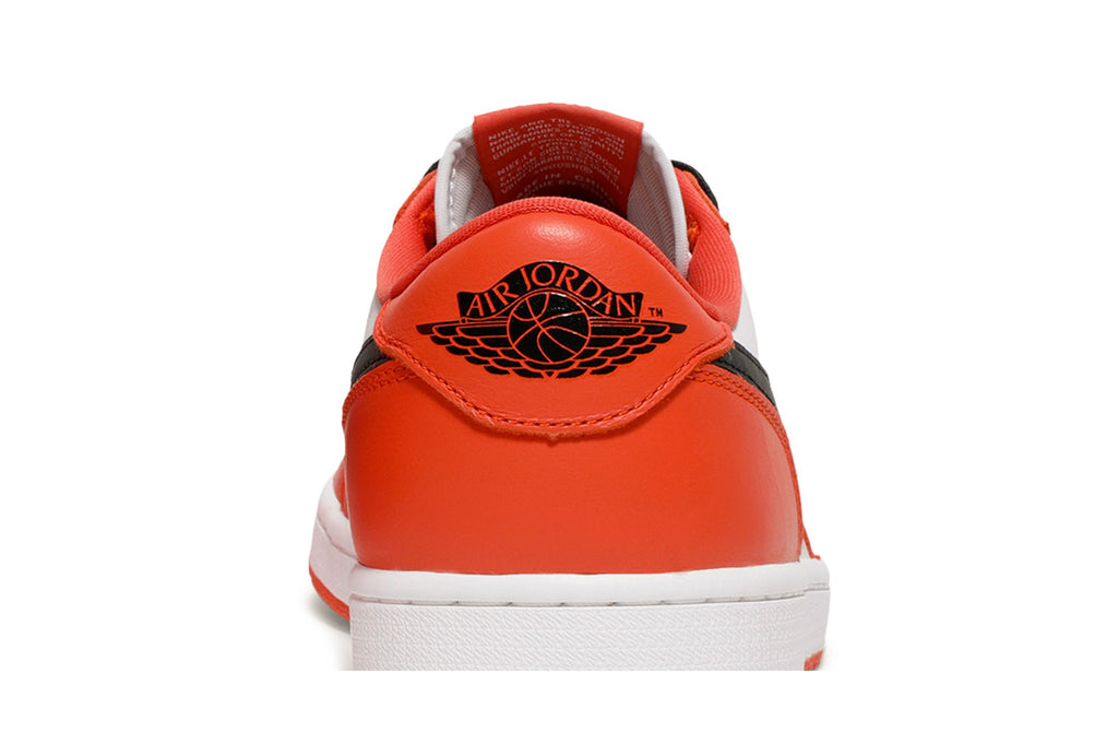 Retro 1 Low OG Sneakers — Starfish — CZ0790-801