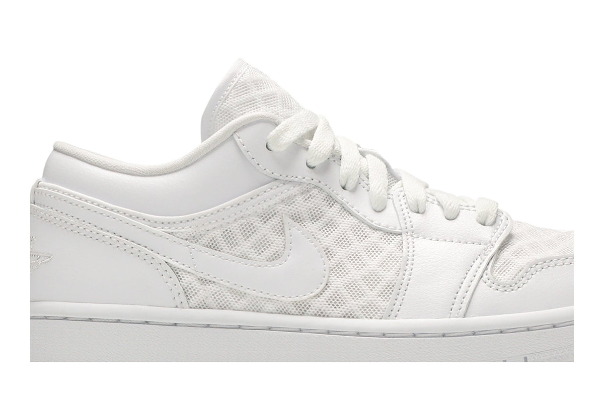 Retro 1 Low Breathe Sneakers — Triple White — DC9508-100