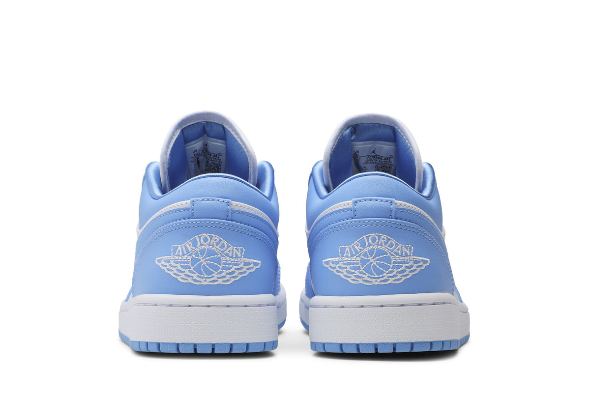 Retro 1 Low Sneakers — UNC — AO9944-441