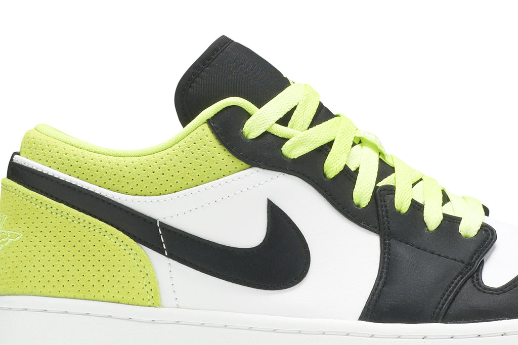 Retro 1 Low Sneakers — Cyber — CK3022-003