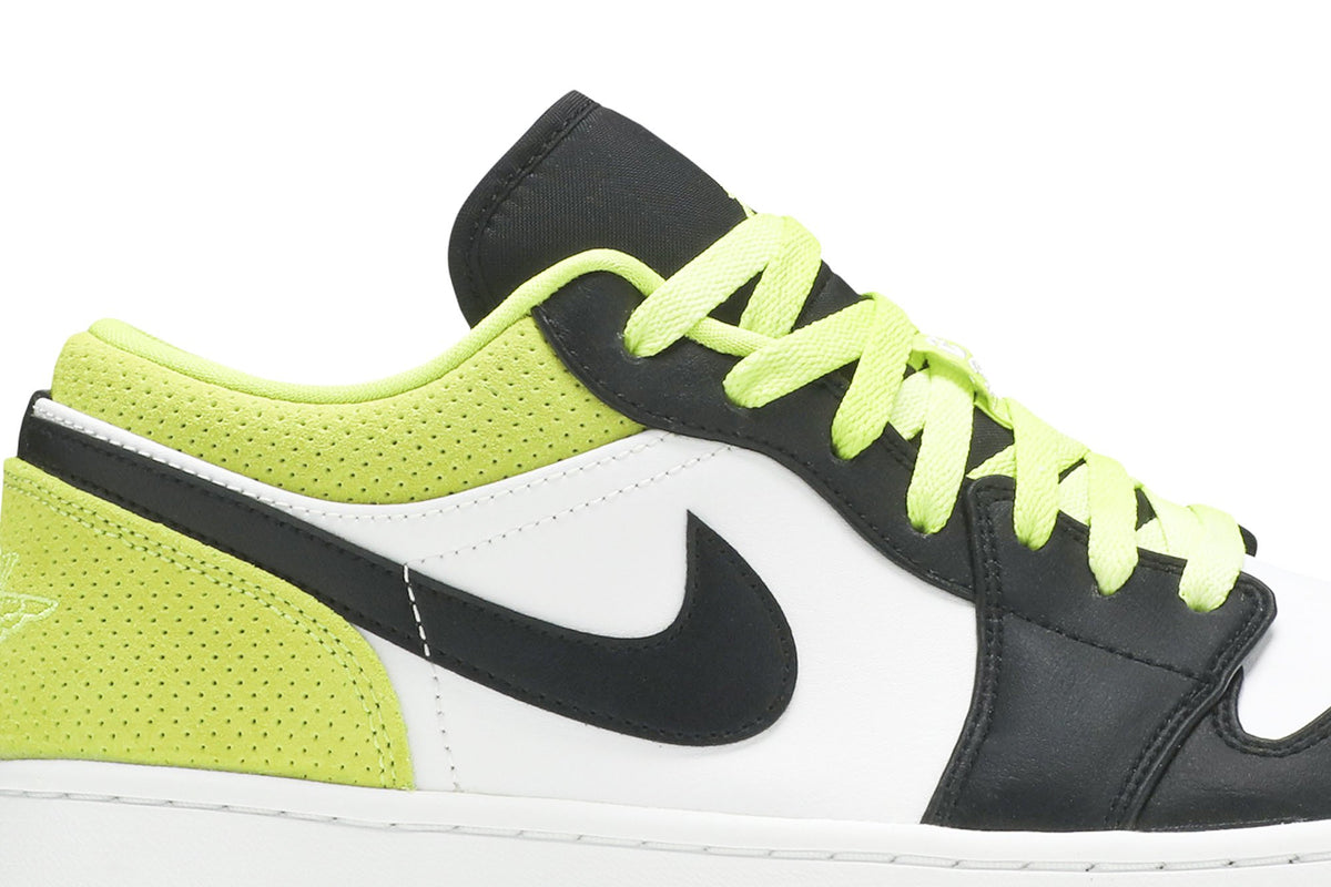 Retro 1 Low Sneakers — Cyber — CK3022-003