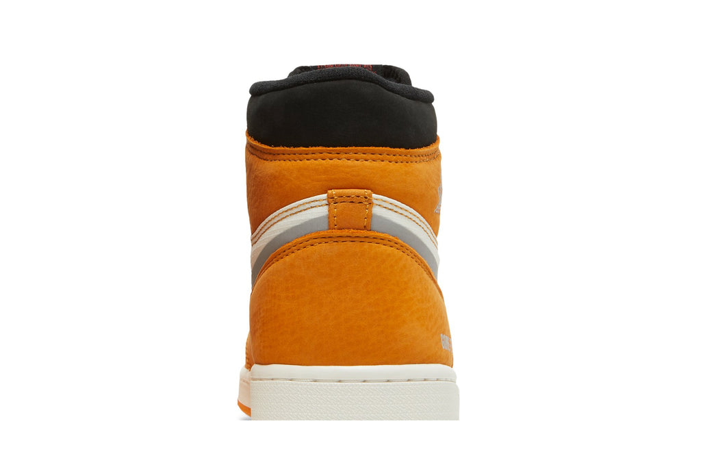 Retro 1 High Element GORE-TEX Sneakers — Light Curry — DB2889-700