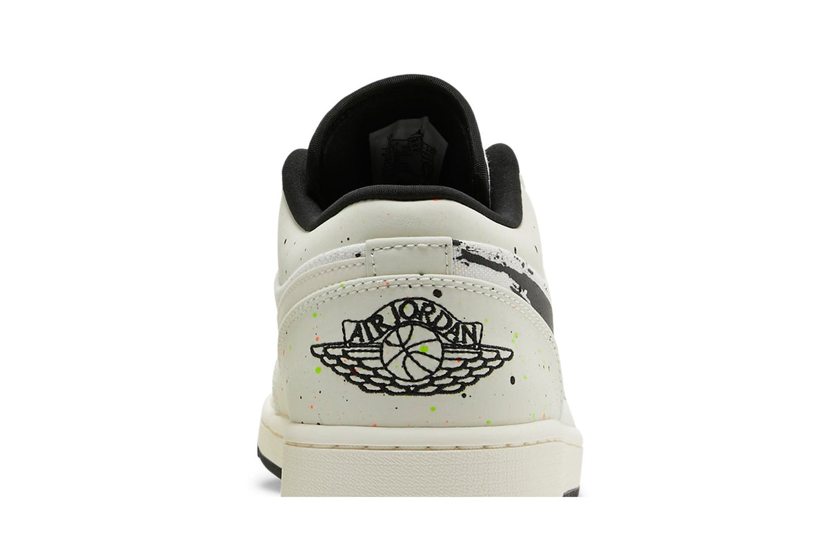 Retro 1 Low Sneakers — Brushstroke Swoosh – Paint Splatter — DM3528-100