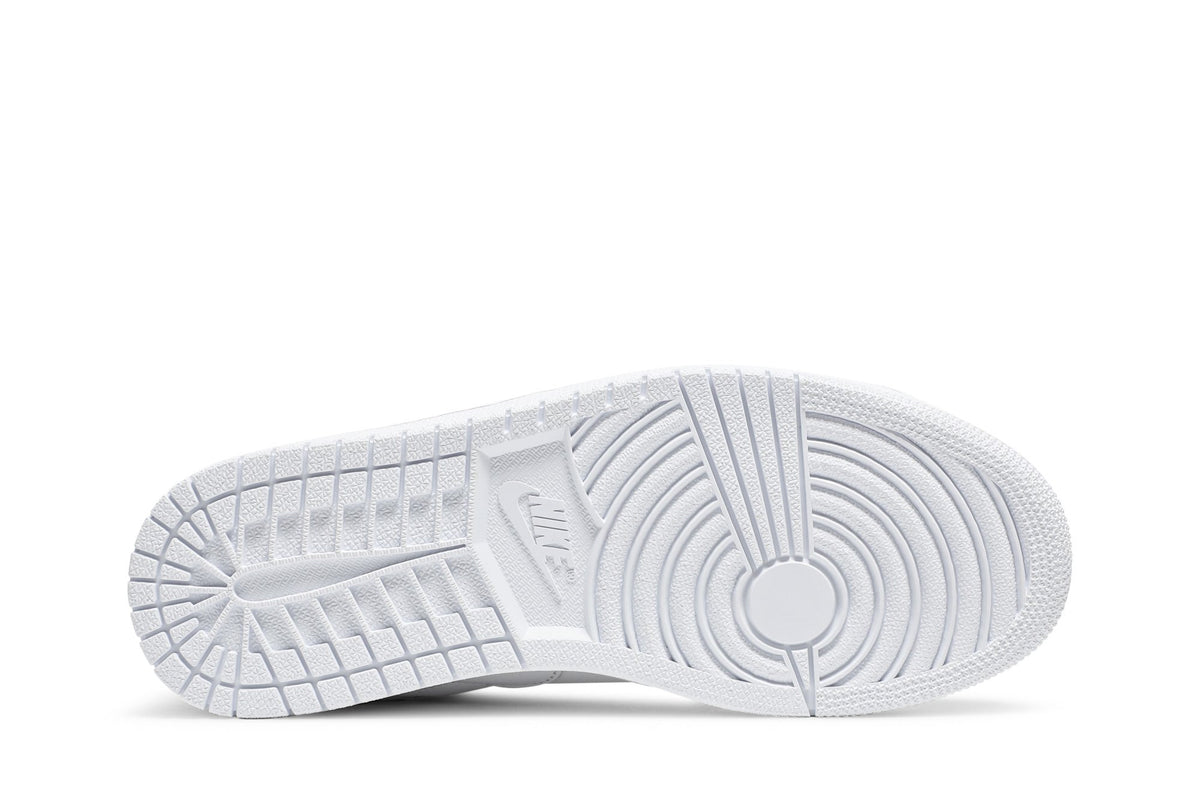 Retro 1 Centre Court Sneakers — White on White — DJ2756-100