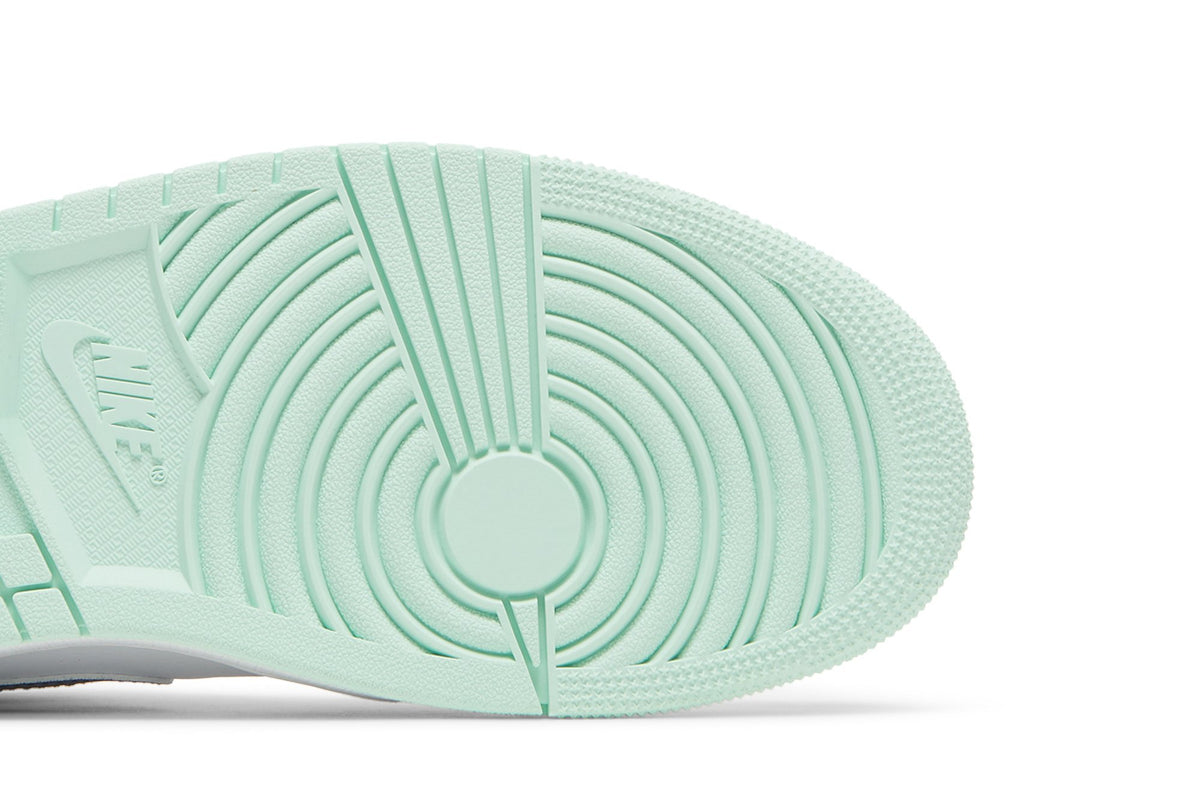 Retro 1 Mid Sneakers — Blue Mint — 554724-413