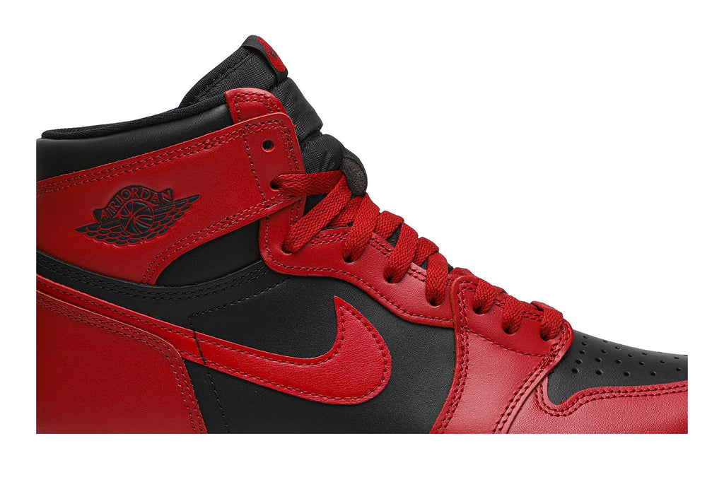 Retro 1 High Sneakers — Varsity Red — BQ4422-600