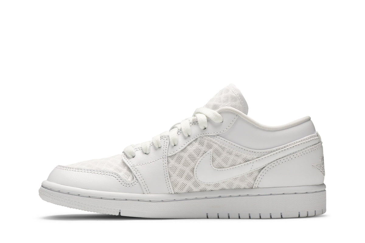 Retro 1 Low Breathe Sneakers — Triple White — DC9508-100