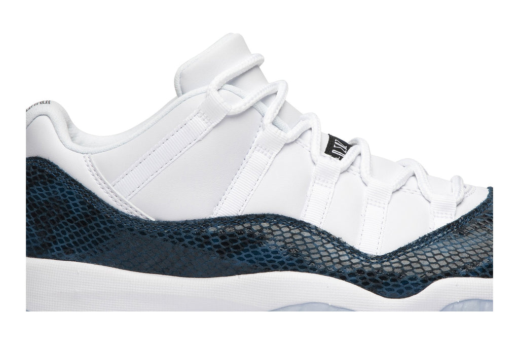 Retro 11 Low Sneakers — Navy Snakeskin — CD6846-102
