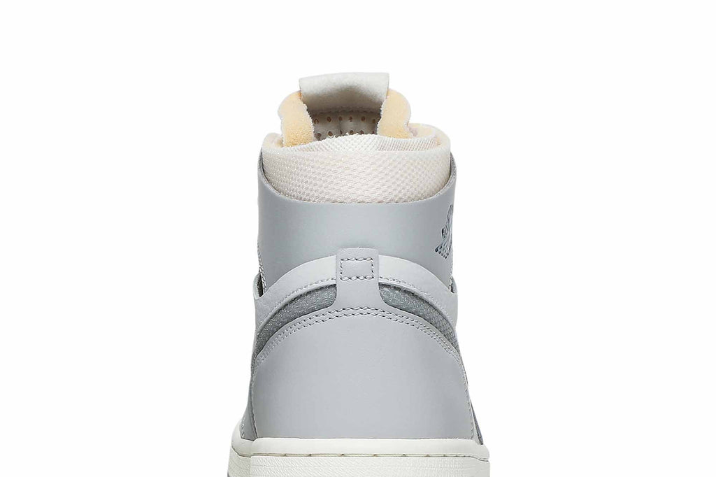 Retro 1 Zoom Comfort Sneakers — London — DH4268-001