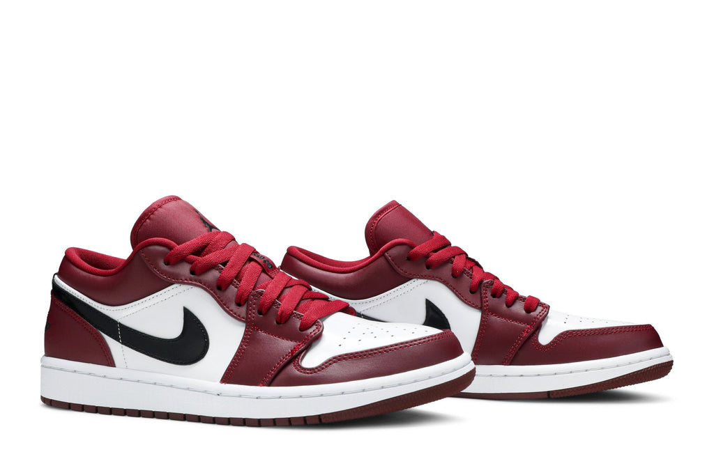 Retro 1 Low Sneakers — Noble Red — 553558-604