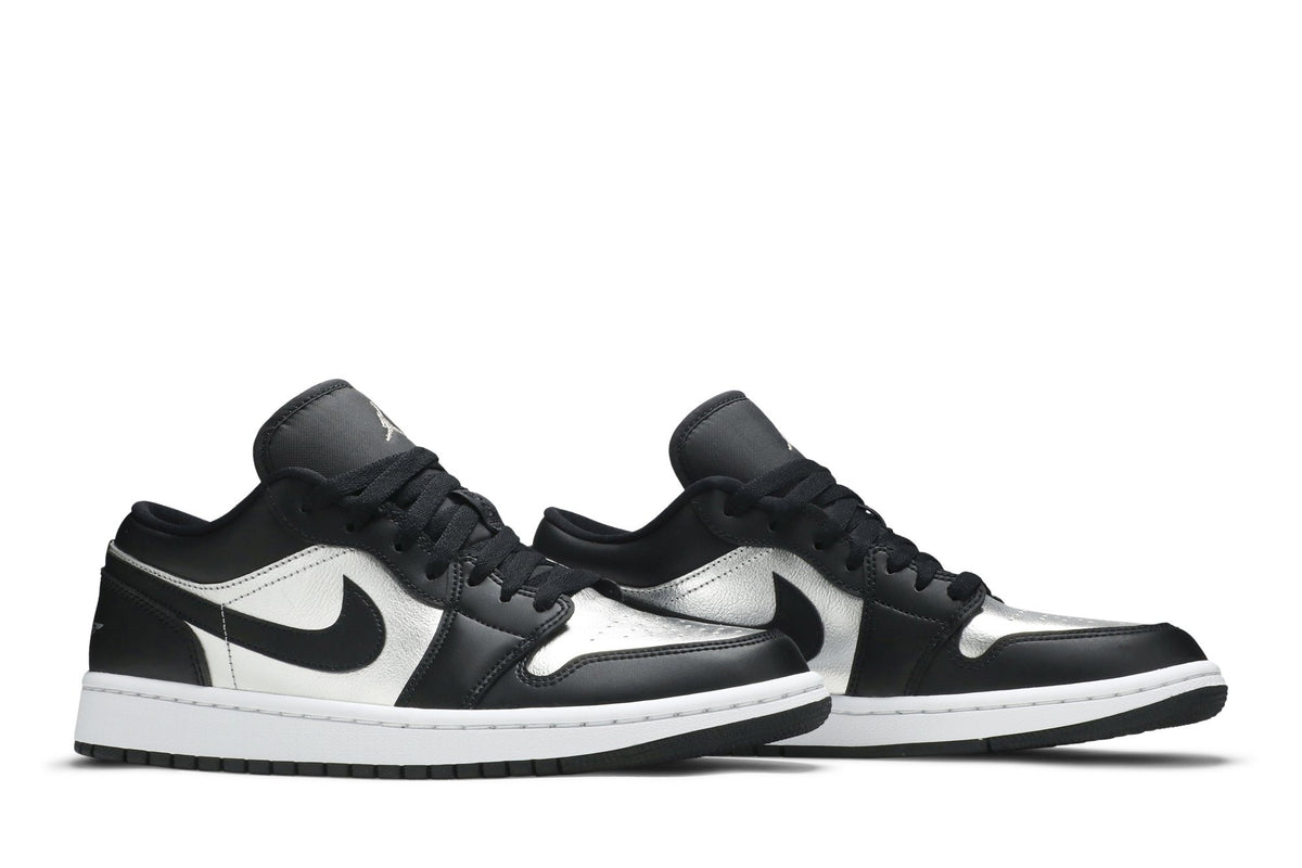 Retro 1 Low SE Sneakers — Silver Toe — DA5551-001