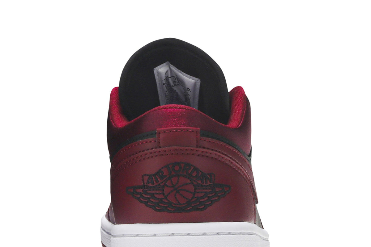 Retro 1 Low SE Sneakers — Dark Beetroot — DB6491-600