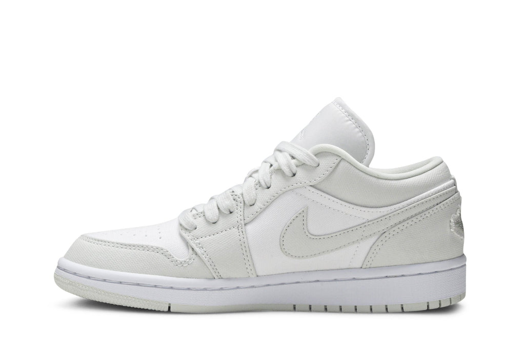 Retro 1 Low Sneakers — Spruce Aura — CW1381-003