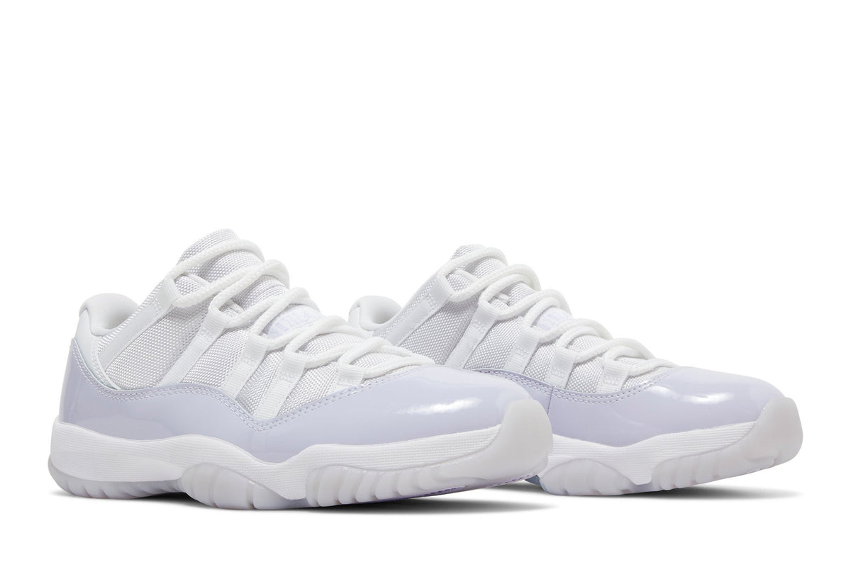 Retro 11 Low Sneakers — Pure Violet — AH7860-101
