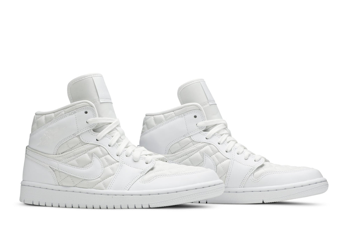 Retro 1 Mid SE Sneakers — White Quilted — DB6078-100