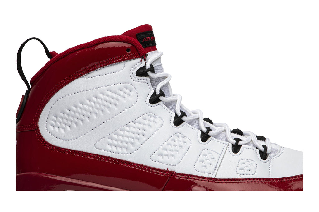 Retro 9 Sneakers — Gym Red — 302370-160