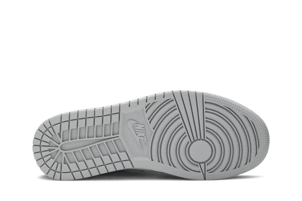 Retro 1 Low Sneakers — Smoke Grey — 553558-039