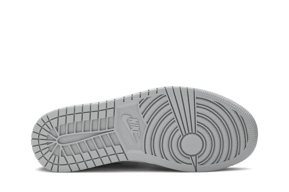 Retro 1 Low Sneakers — Smoke Grey — 553558-039