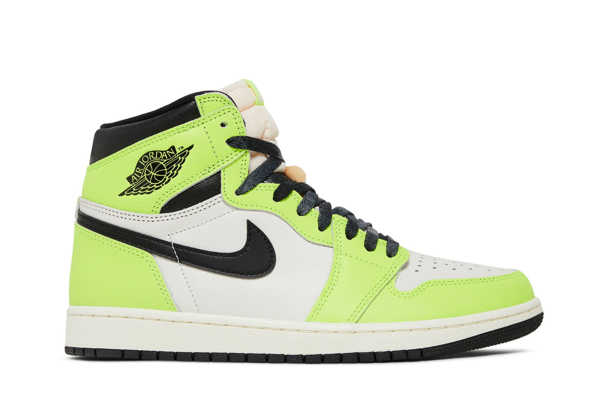 Retro 1 High OG Sneakers — Visionaire — 555088-702