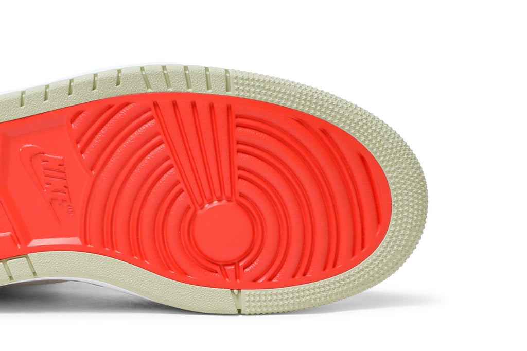 Retro 1 High Zoom Comfort Sneakers — Olive Aura — CT0979-102