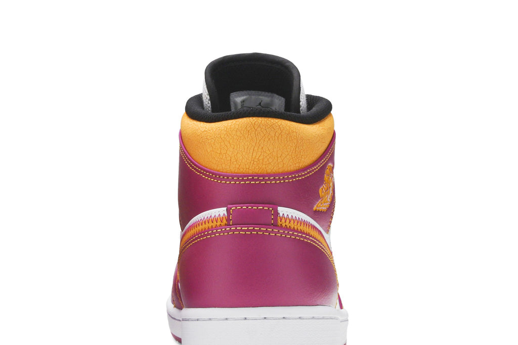Retro 1 Mid Sneakers — D — DC0350-100