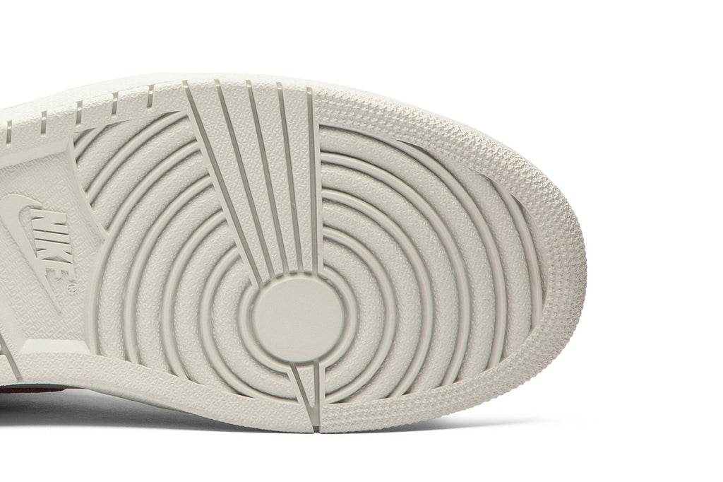 Retro 1 High SB Sneakers — NYC to Paris — CD6578-006