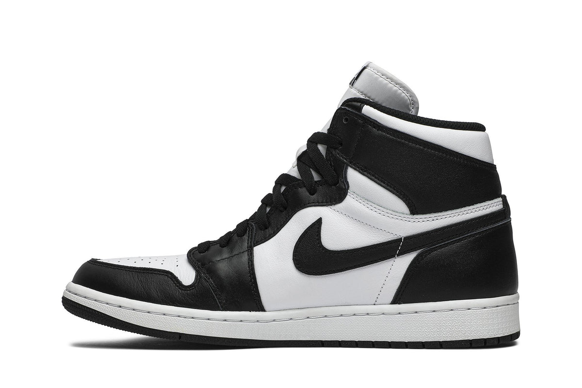 Retro 1 High OG Sneakers — Black White — 555088-010