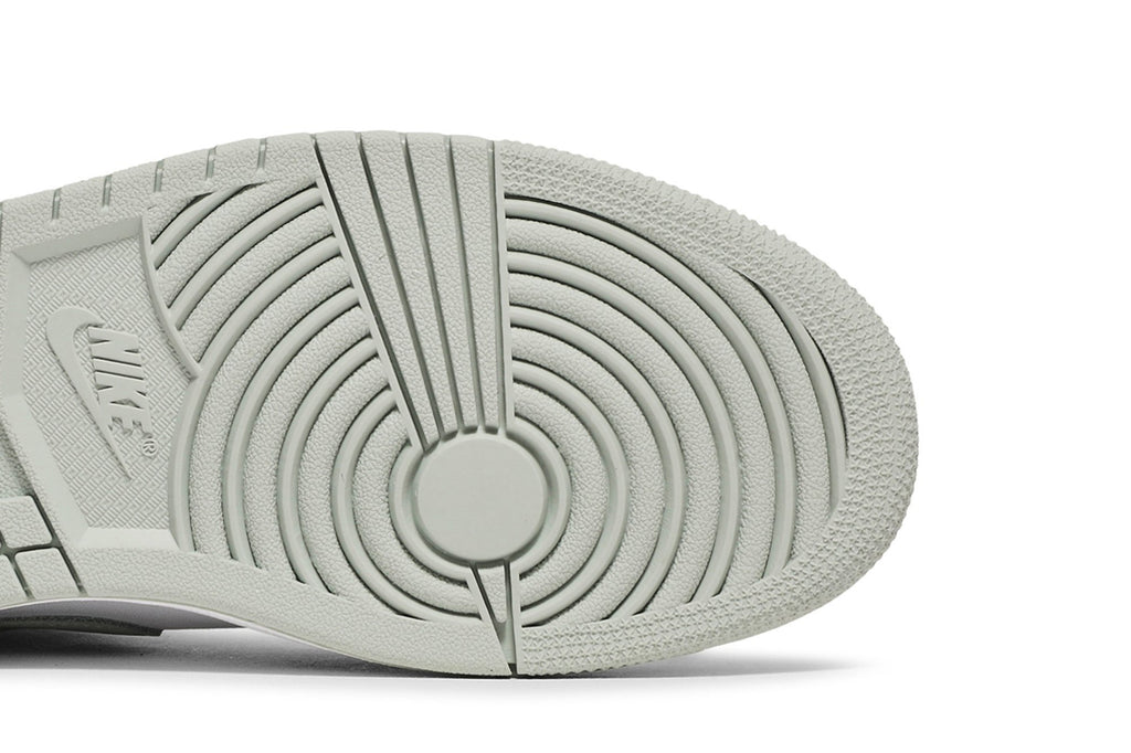 Retro 1 High OG Sneakers — Seafoam — CD0461-002